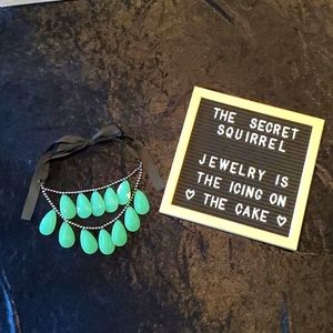 Green Gem Ribbon Necklace